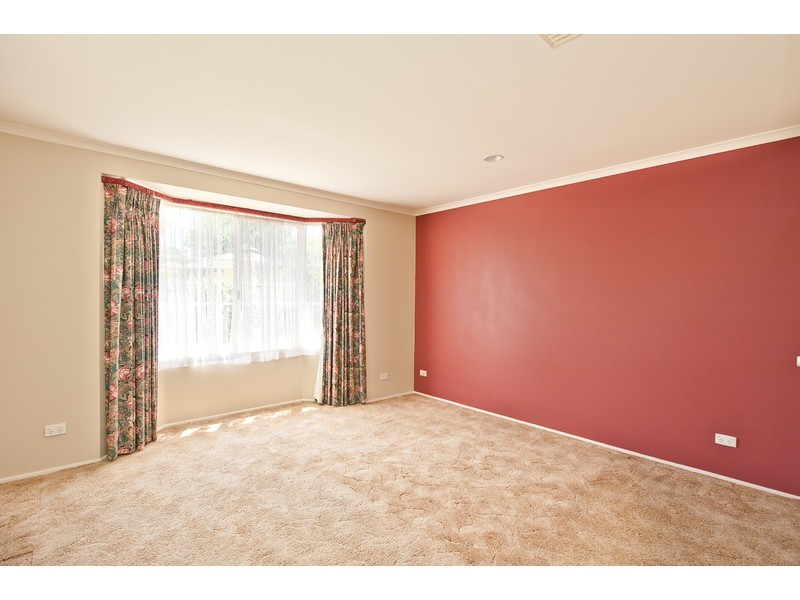 454 Schaefer Street, Lavington NSW 2641