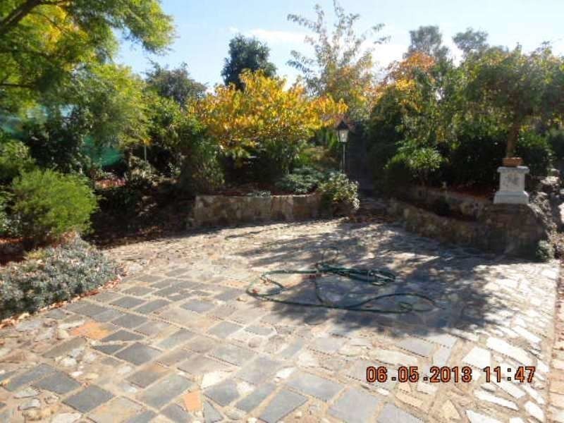 456 Hall Avenue, Lavington NSW 2641