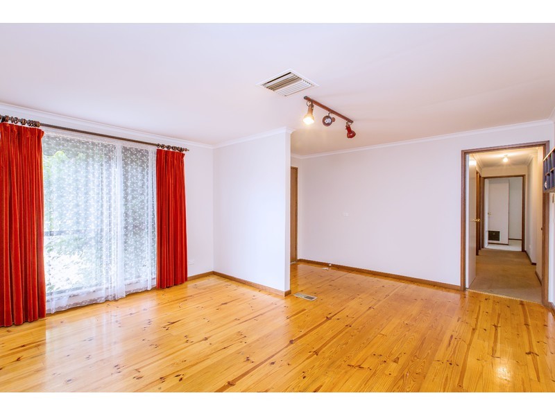 137 Hotham Circuit, Thurgoona NSW 2640