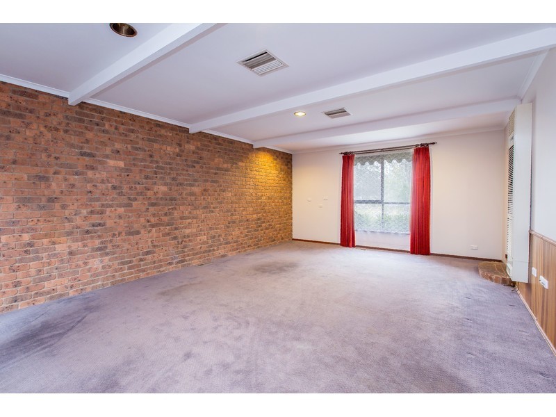 137 Hotham Circuit, Thurgoona NSW 2640