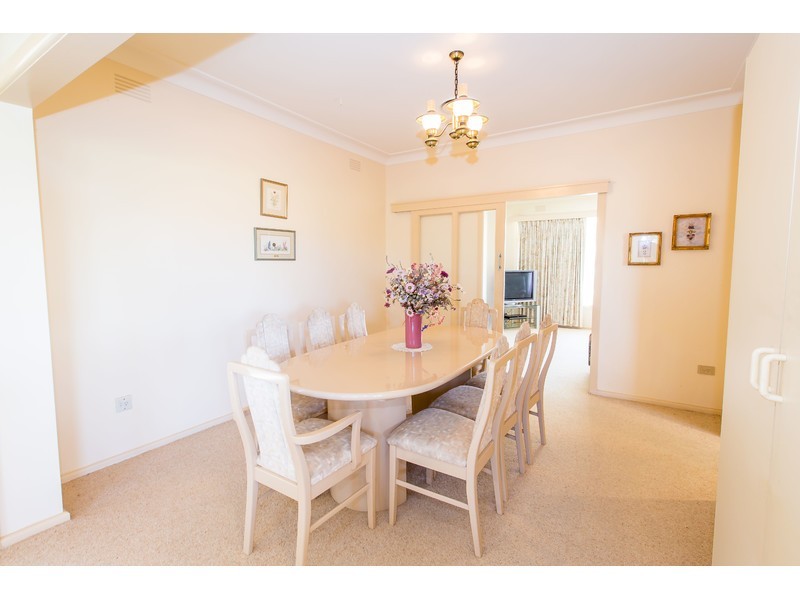 739 Yambla Place, Albury NSW 2640