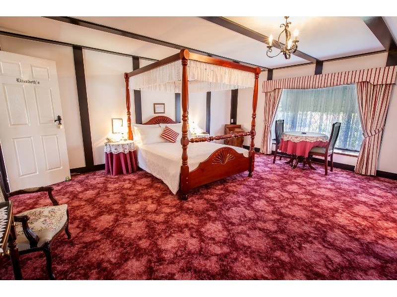 531 Lyne Street, Lavington NSW 2641