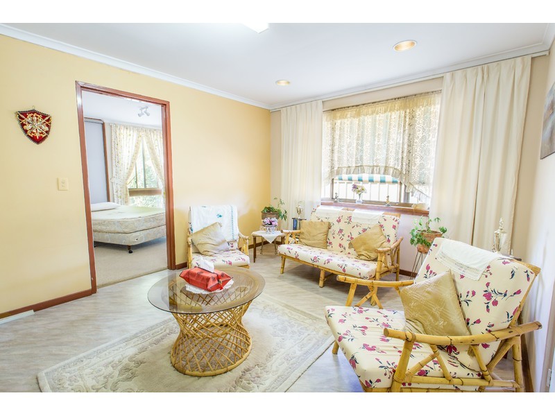 17 Buronga Drive, Springdale Heights NSW 2641