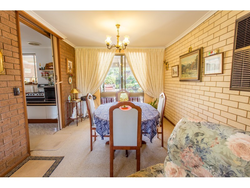 17 Buronga Drive, Springdale Heights NSW 2641