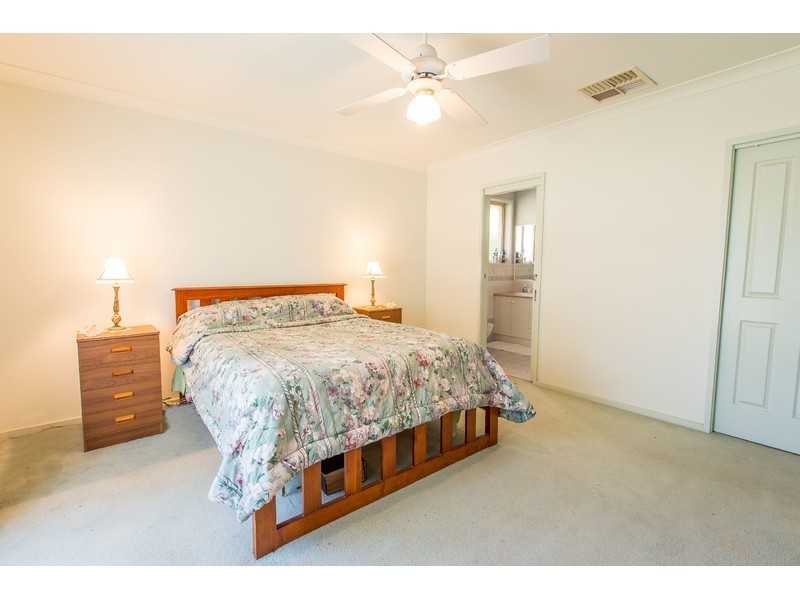 7 McDiarmid Place, Glenroy NSW 2640