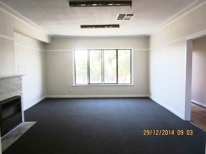 568 Buchhorn St, Lavington NSW 2641