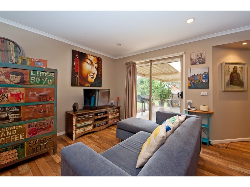 3 Akuna Place, Springdale Heights NSW 2641