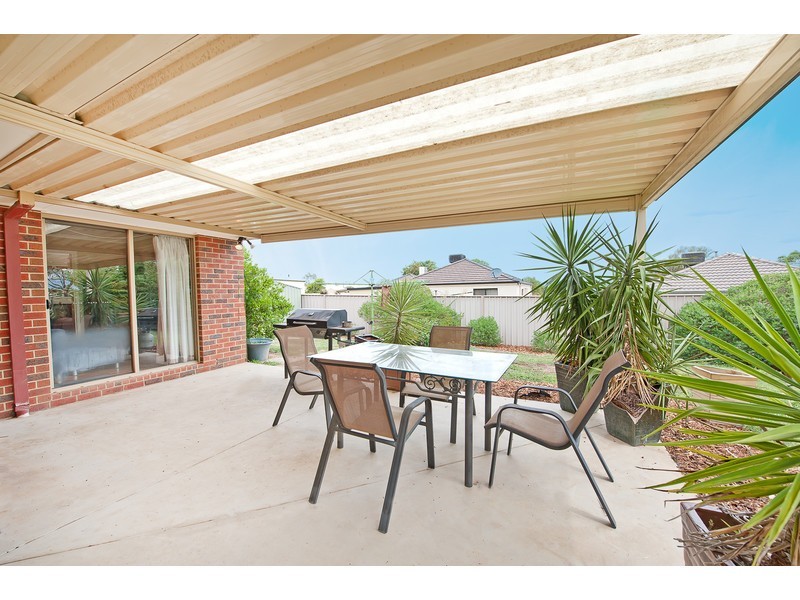 3 Akuna Place, Springdale Heights NSW 2641