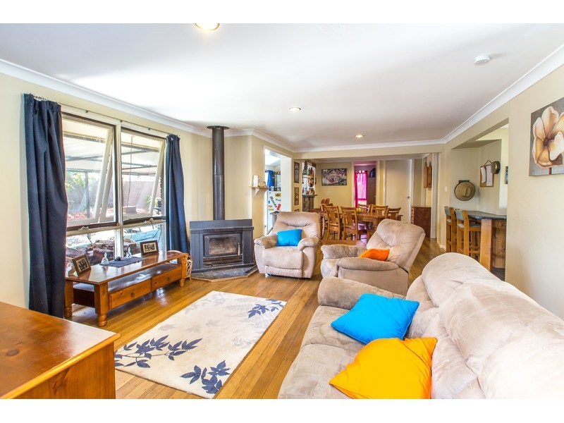 9 Arunta Place, Springdale Heights NSW 2641