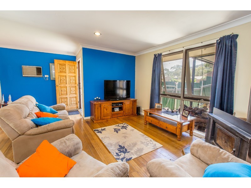 9 Arunta Place, Springdale Heights NSW 2641