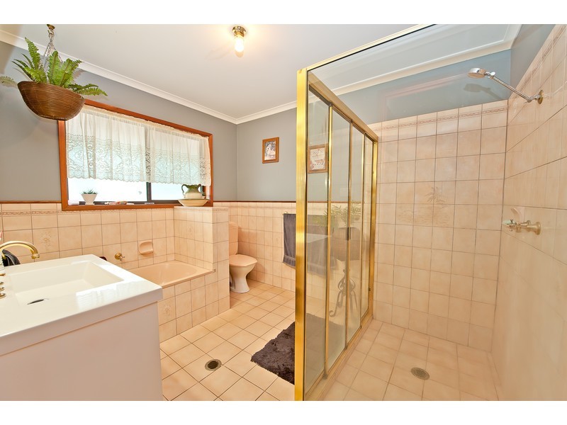 66 Victoria Street, Howlong NSW 2643