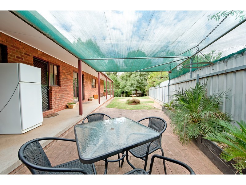66 Victoria Street, Howlong NSW 2643