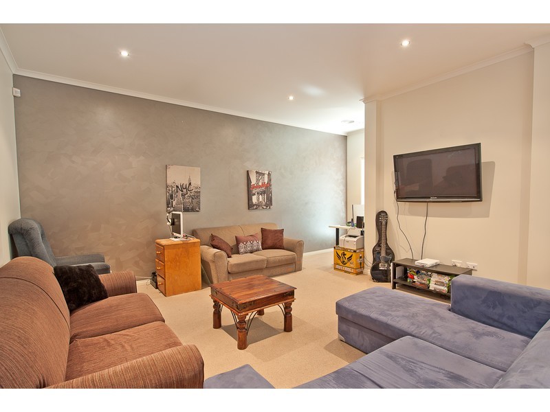 128 Dryandra Way, Thurgoona NSW 2640