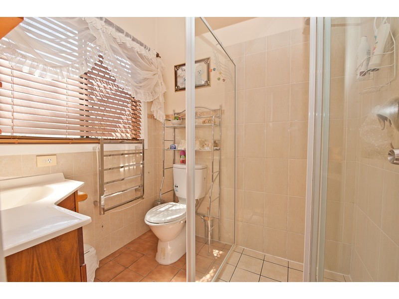 364 Parnall Street, Lavington NSW 2641