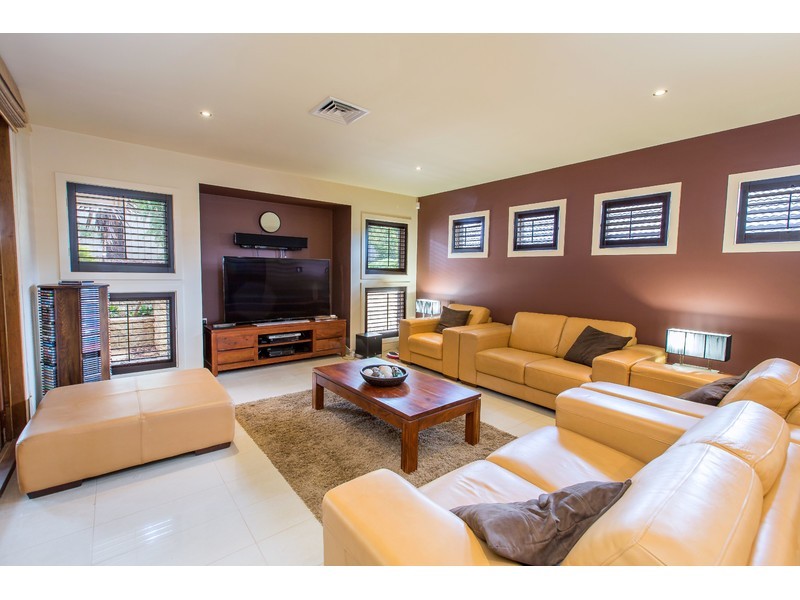 8 Ash Grove, Thurgoona NSW 2640