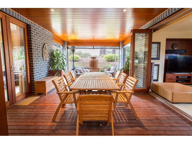 8 Ash Grove, Thurgoona NSW 2640