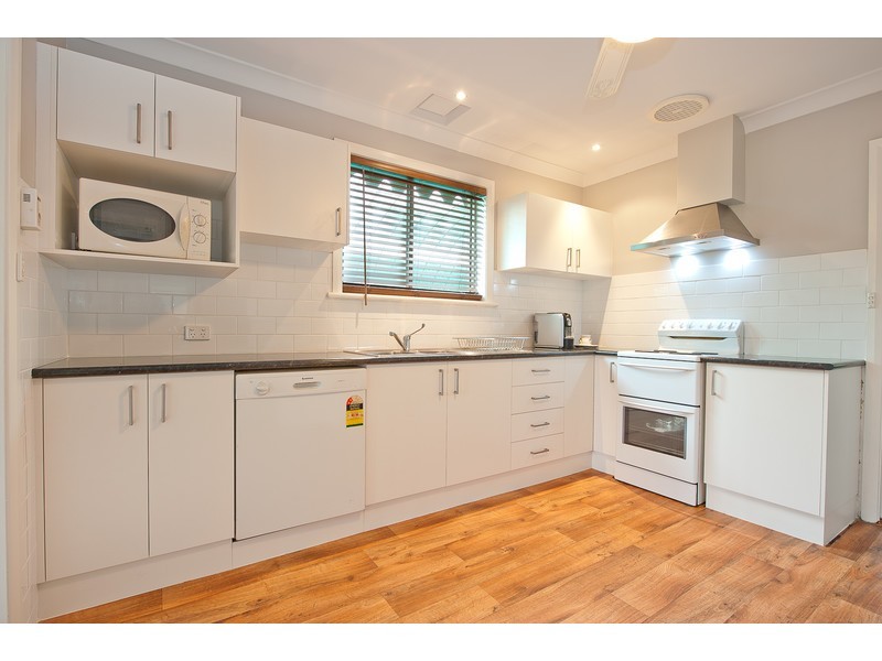 1074 Yarramba Crescent, North Albury NSW 2640