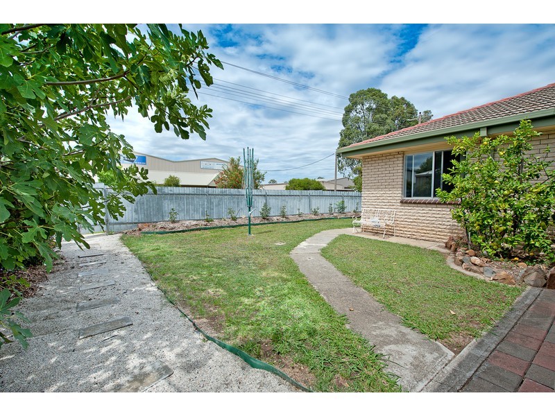 1074 Yarramba Crescent, North Albury NSW 2640