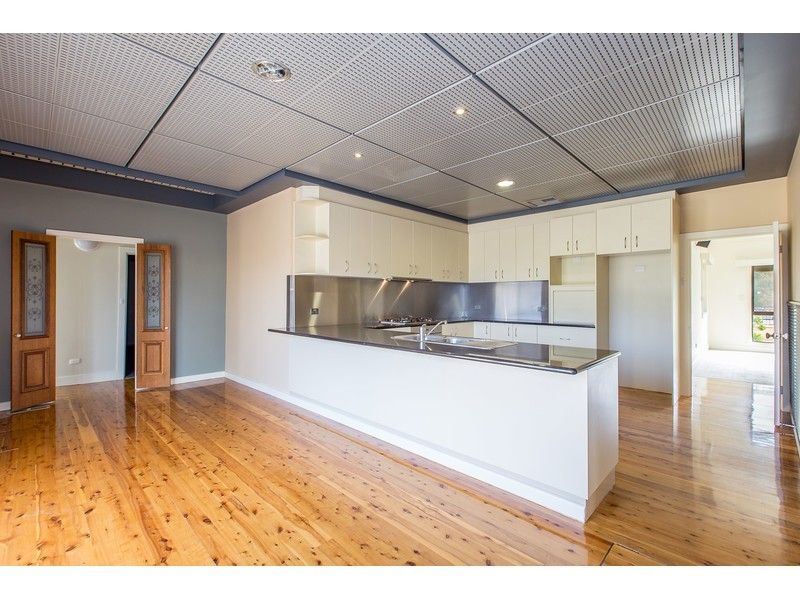 388 Urana Road, Lavington NSW 2641