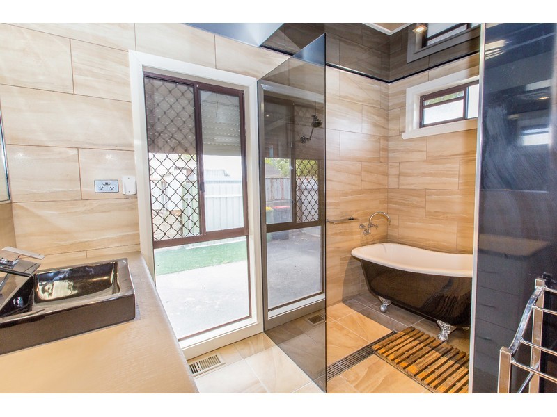 388 Urana Road, Lavington NSW 2641