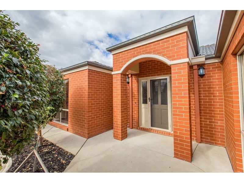 30 Telopea Street, Thurgoona NSW 2640