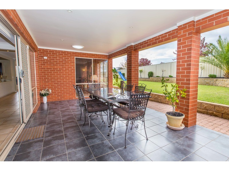 30 Telopea Street, Thurgoona NSW 2640