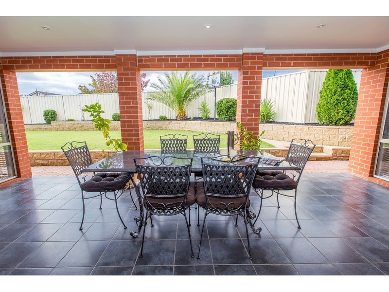 30 Telopea Street, Thurgoona NSW 2640