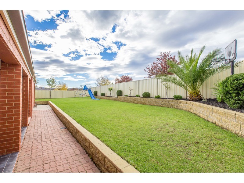 30 Telopea Street, Thurgoona NSW 2640