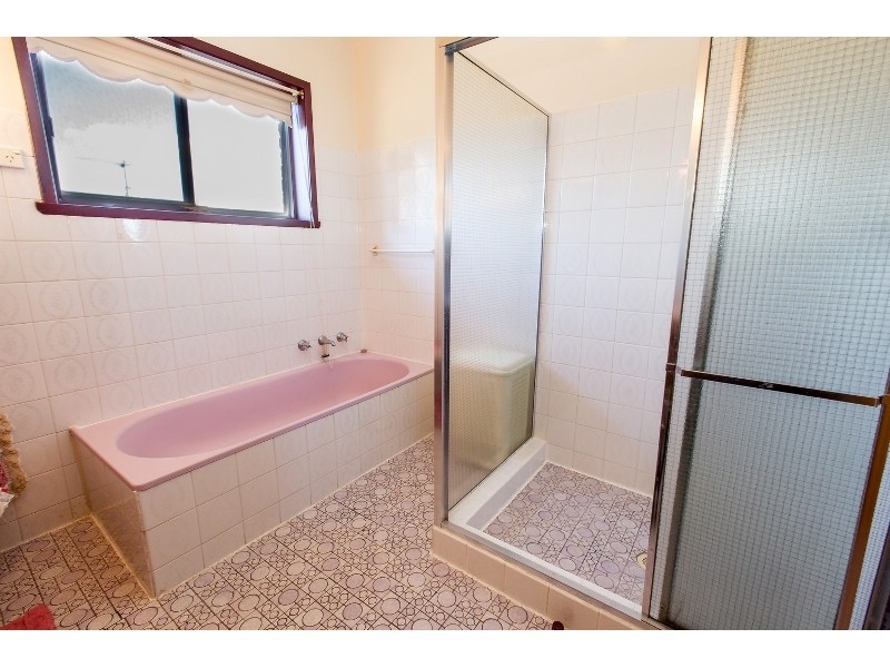 1/583 Whinray Cres, East Albury NSW 2640