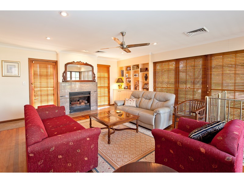 3 Western View Drive, West Albury NSW 2640