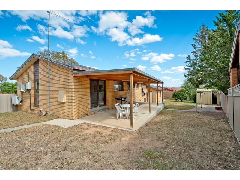 1 Darrambal Drive, Springdale Heights NSW 2641