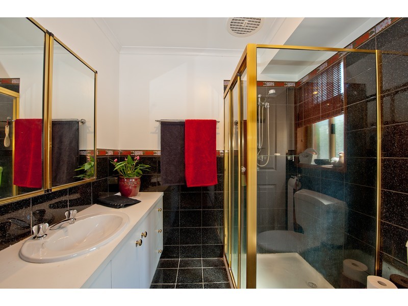 599 Regina Avenue, North Albury NSW 2640