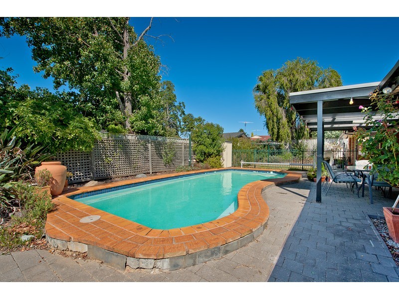 599 Regina Avenue, North Albury NSW 2640