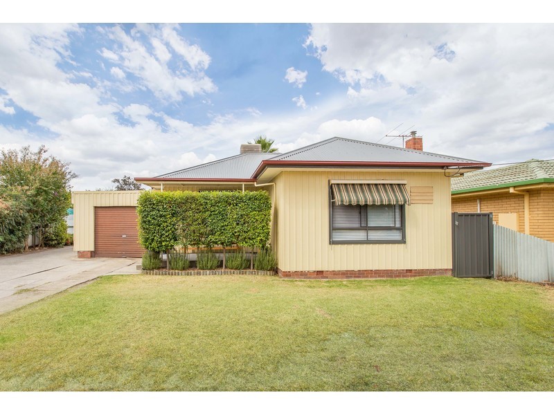 1/486 McKenzie Street, Lavington NSW 2641