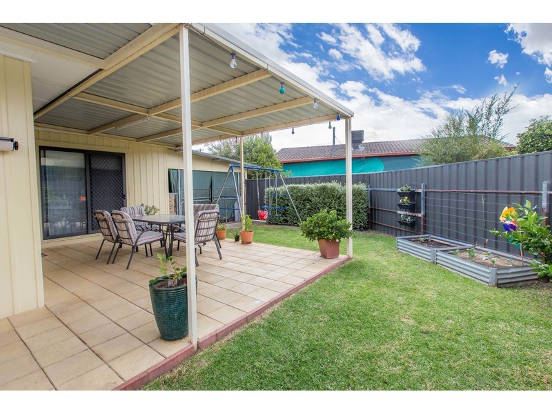 1/486 McKenzie Street, Lavington NSW 2641