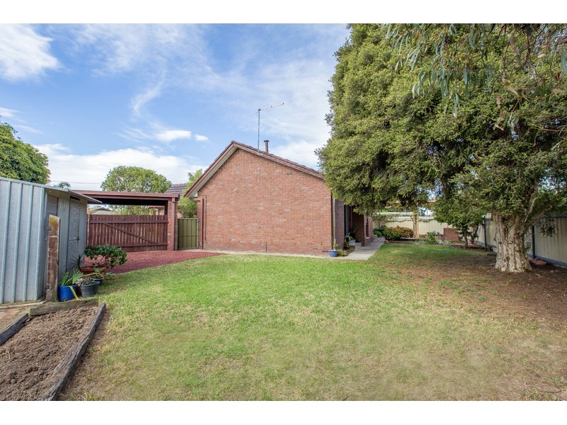 397 Elton Court, Lavington NSW 2641