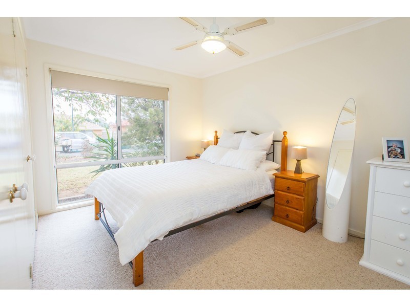 16 Flax Street, Baranduda VIC 3691