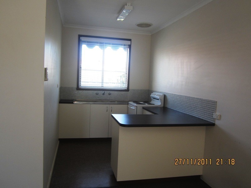 4/311 Moore Street, Lavington NSW 2641
