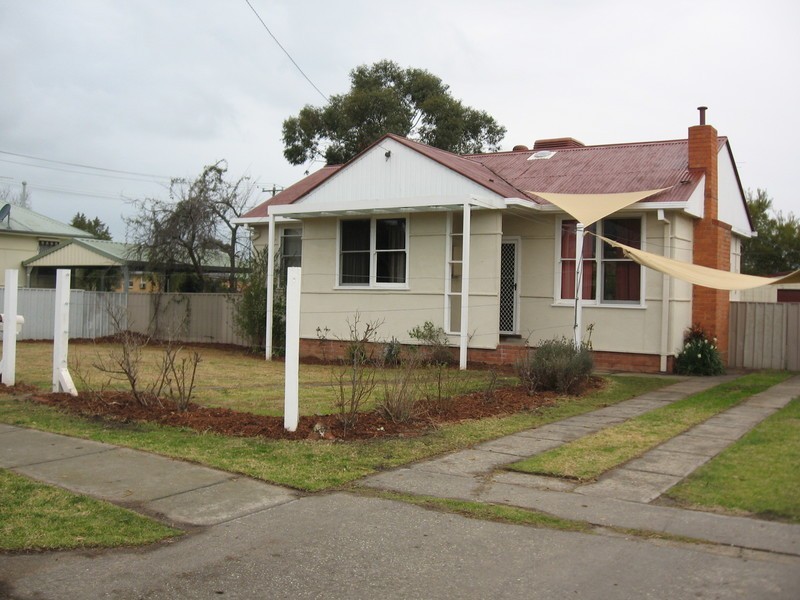 331 Curlew Cres, North Albury NSW 2640