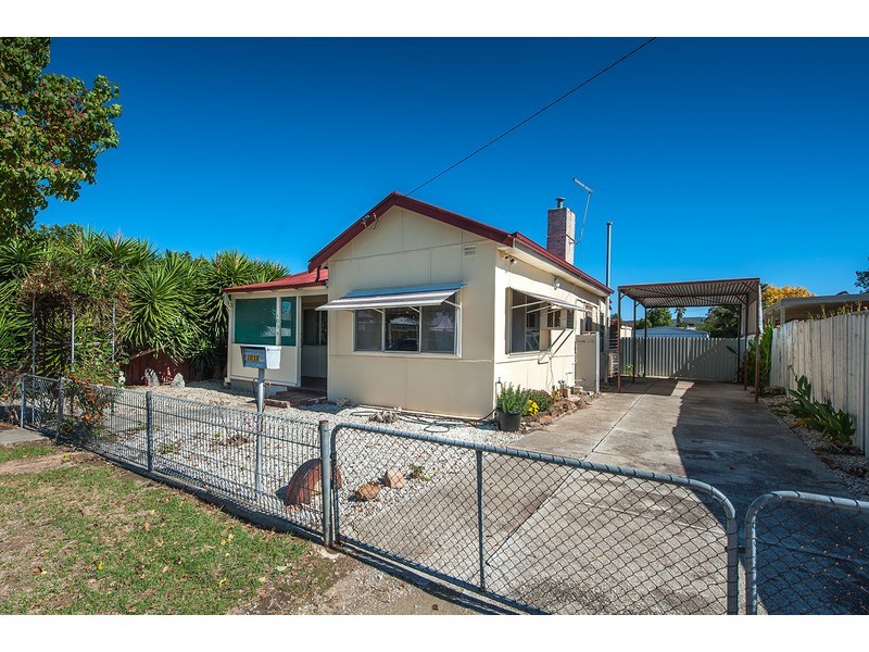 1039 Barooga Street, North Albury NSW 2640