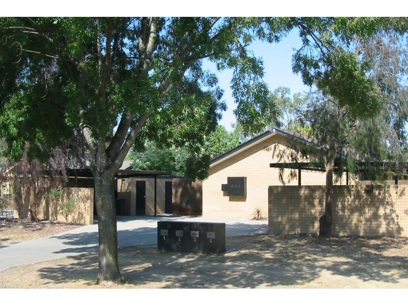 2/941 Fairview Dr, North Albury NSW 2640
