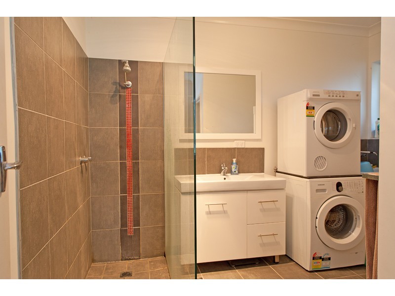 2/714 Alma Street, Albury NSW 2640