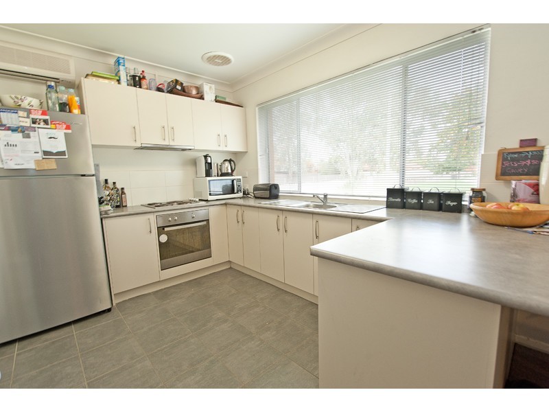 2/714 Alma Street, Albury NSW 2640