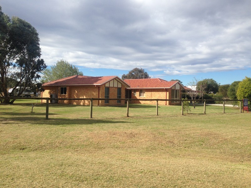 148 Corrys Road, Thurgoona NSW 2640