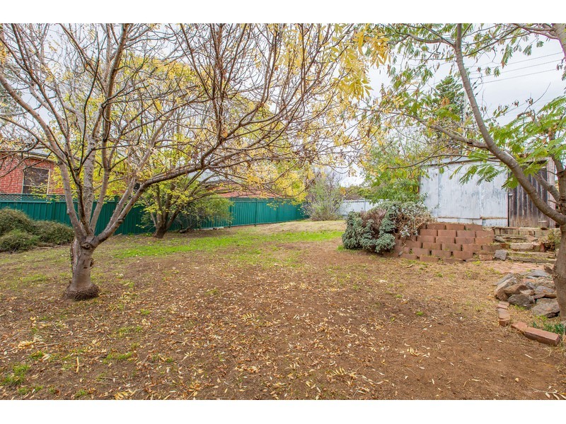 613-615 Schubach Street, East Albury NSW 2640