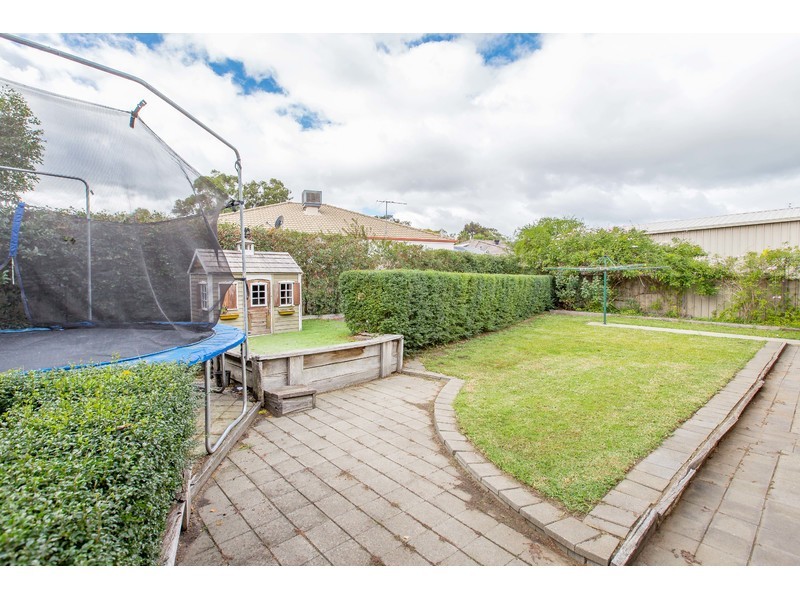 7 Prujoy Place, West Albury NSW 2640