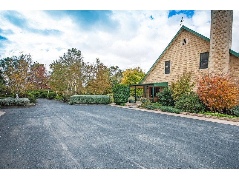 22 East Street, Howlong NSW 2643