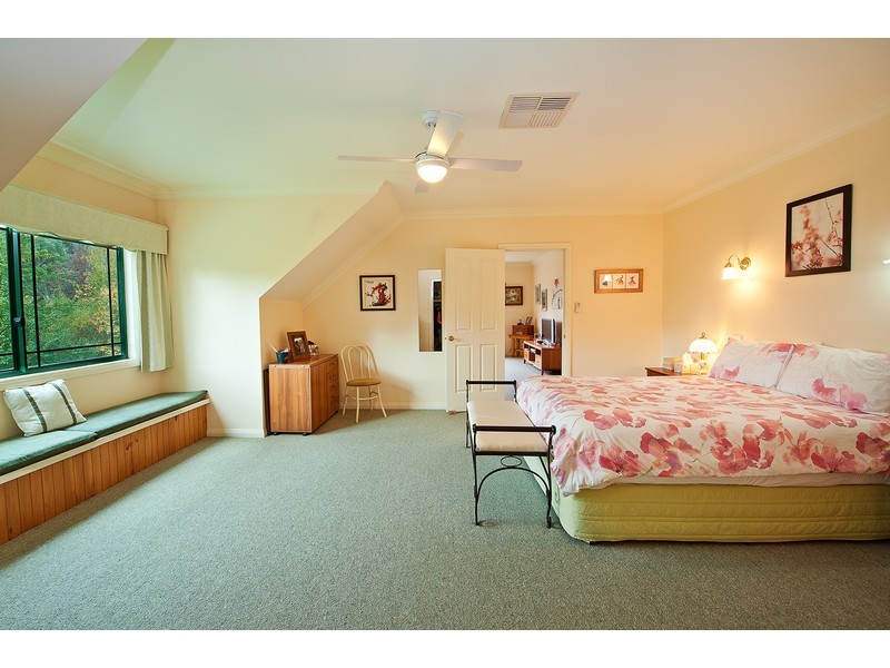 22 East Street, Howlong NSW 2643