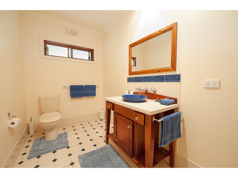 22 East Street, Howlong NSW 2643