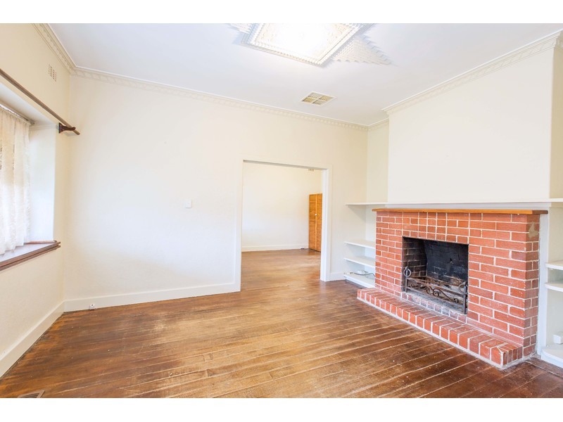 210 Olive Street, South Albury NSW 2640